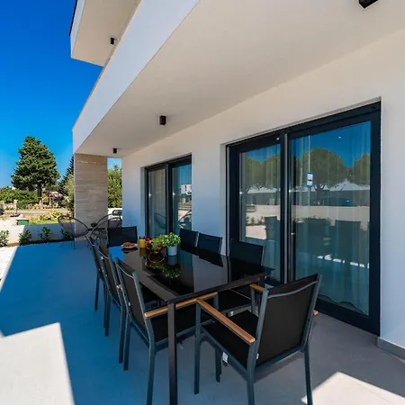 Vila Palazzo *