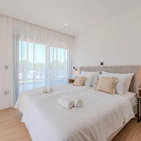 Palazzo By Belmont Realty Sukosan