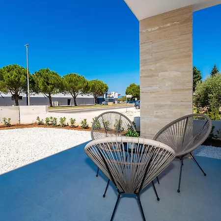 Palazzo By Belmont Realty Villa *