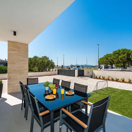 Villa Palazzo Sukošan